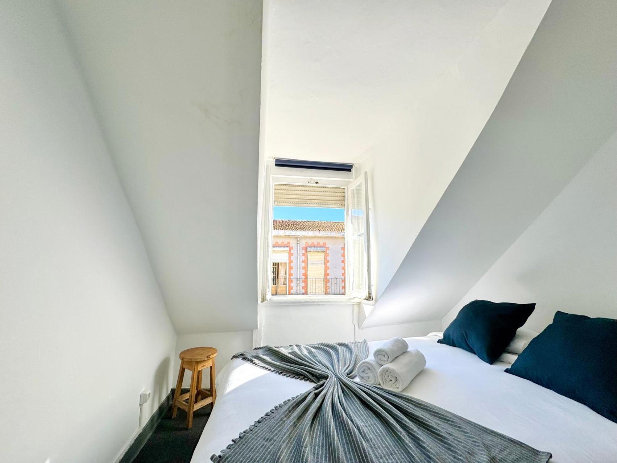 Low Cost Arroios Rooms Лісабон Екстер'єр фото
